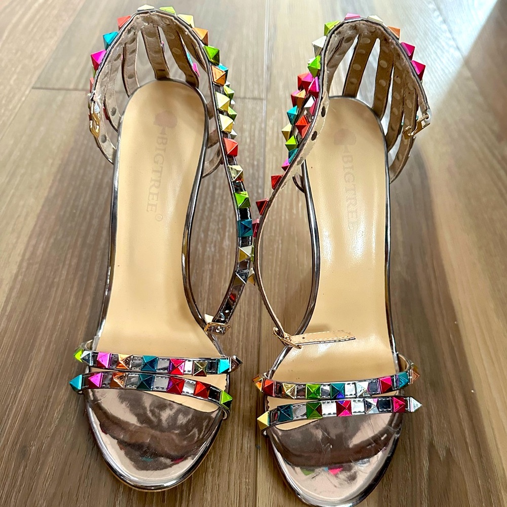 Gorgeous Multicolor studded heeled sandals